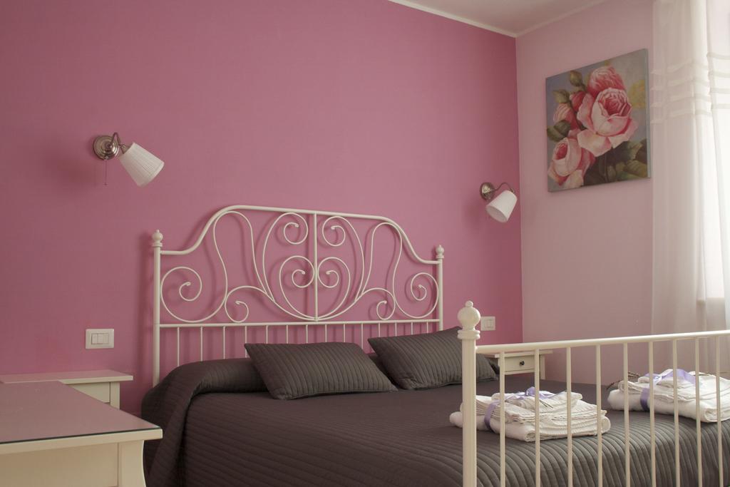 B&B Lavanda E Rosmarino Asís Habitación foto